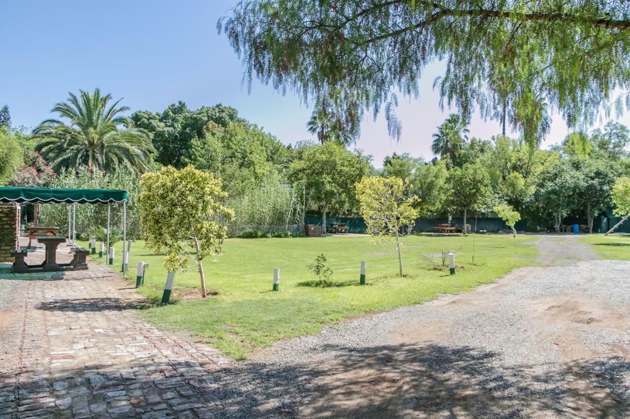 Profcon Resort Graaff Reinet Bagian luar foto